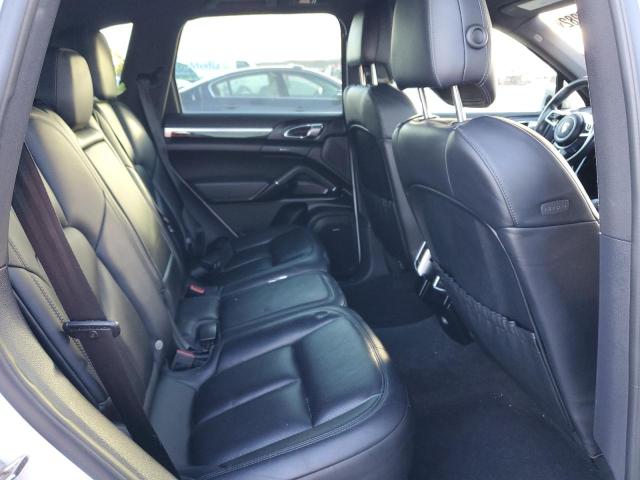 Photo 10 from auction – 2016 PORSCHE CAYENNE with VIN WP1AA2A28GKA09054