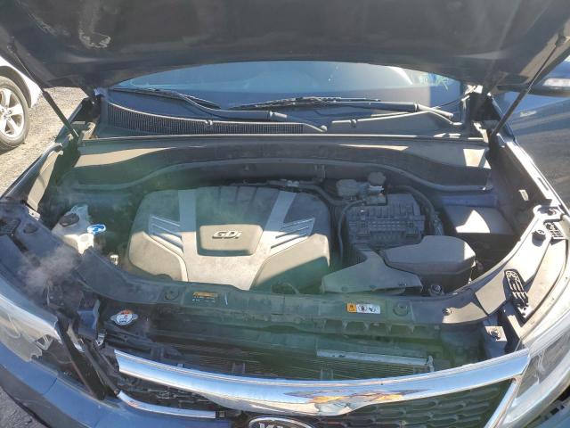 Photo 12 from auction – 2015 KIA SORENTO LX with VIN 5XYKTDA73FG590992