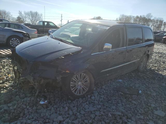 CHRYSLER TOWN & COU 2014 with VIN 2C4RC1CG0ER252079 - Photo from auction