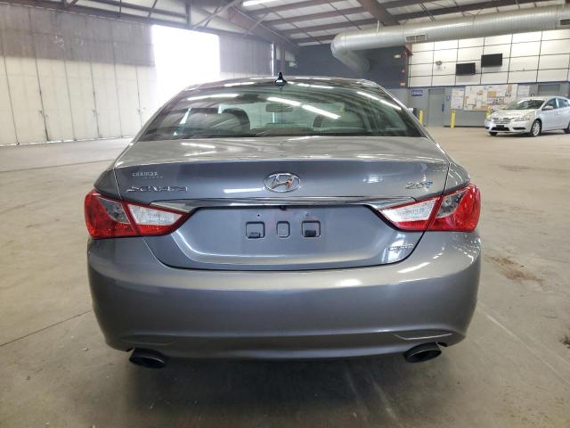 Photo 6 from auction – 2012 HYUNDAI SONATA SE with VIN 5NPEC4AB4CH384053