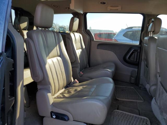 Photo 11 from auction – 2014 CHRYSLER TOWN & COU with VIN 2C4RC1BG0ER343032