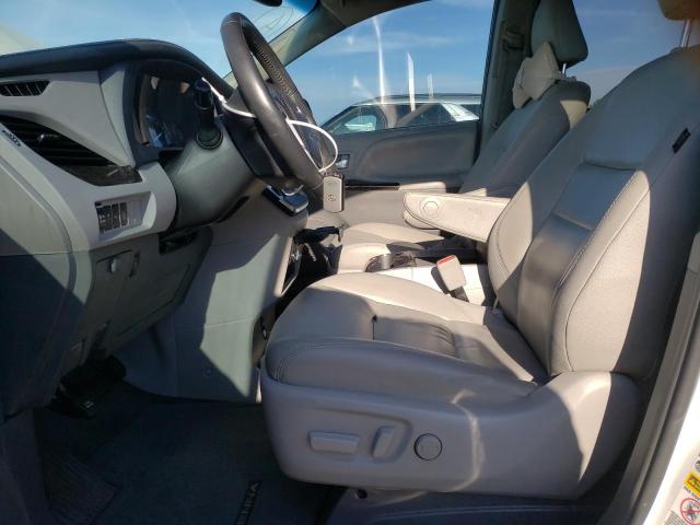 Photo 7 from auction – 2017 TOYOTA SIENNA XLE with VIN 5TDYZ3DC6HS872044