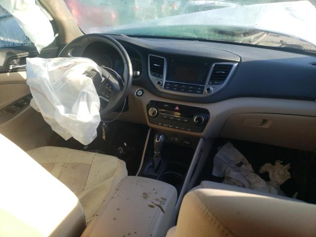 Photo 8 from auction – 2017 HYUNDAI TUCSON LIM with VIN KM8J3CA26HU279869