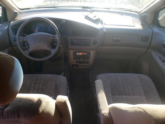 Photo 8 from auction – 2001 TOYOTA SIENNA LE with VIN 4T3ZF13C01U366863