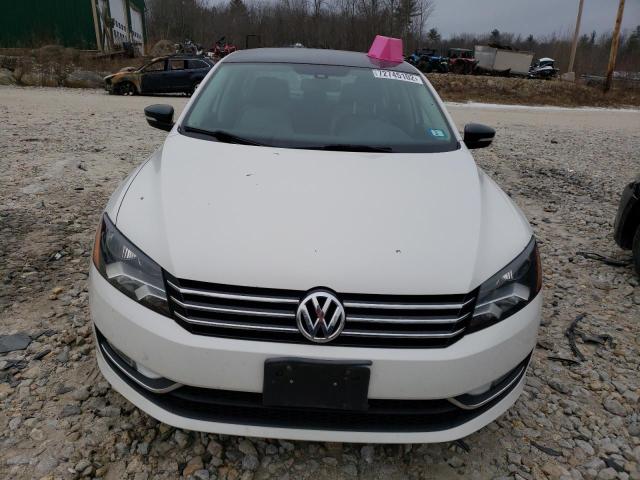 Photo 5 from auction – 2015 VOLKSWAGEN PASSAT SE with VIN 1VWBT7A31FC025284