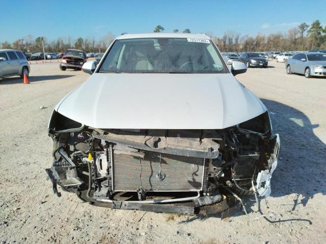 Photo 5 from auction – 2017 AUDI Q7 PREMIUM with VIN WA1LAAF71HD058847