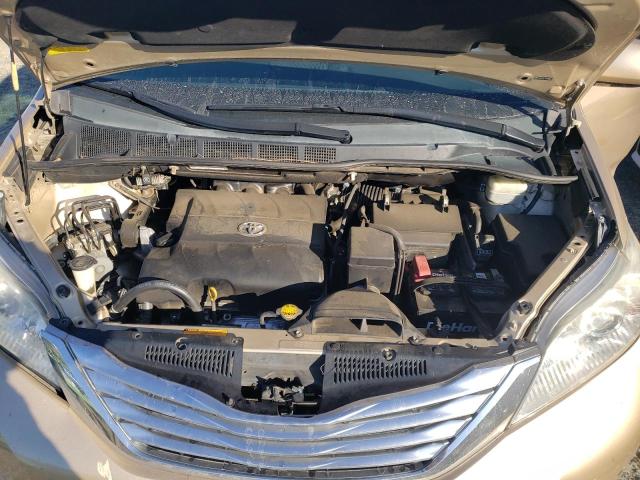 Photo 12 from auction – 2011 TOYOTA SIENNA XLE with VIN 5TDYK3DC1BS066091