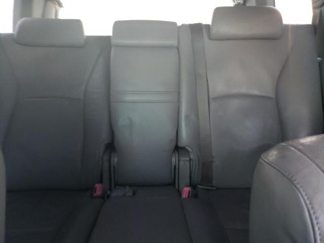 Photo 10 from auction – 2006 TOYOTA HIGHLANDER with VIN JTEDW21A360006074