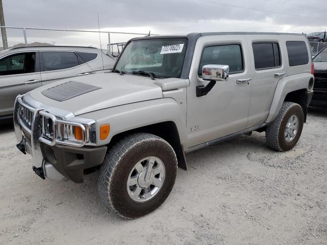 HUMMER H3 2008 with VIN 5GTEN13E888158838 - Photo from auction