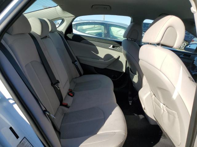 Photo 10 from auction – 2016 HYUNDAI SONATA SE with VIN 5NPE24AF2GH361642