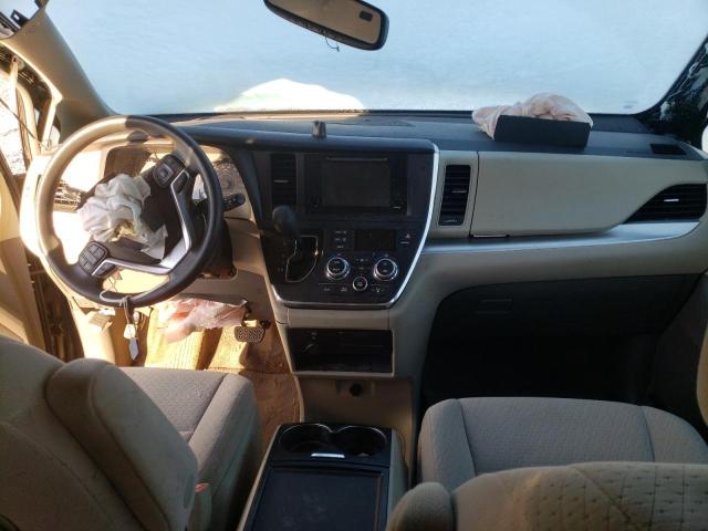 Photo 8 from auction – 2015 TOYOTA SIENNA LE with VIN 5TDKK3DC9FS555978