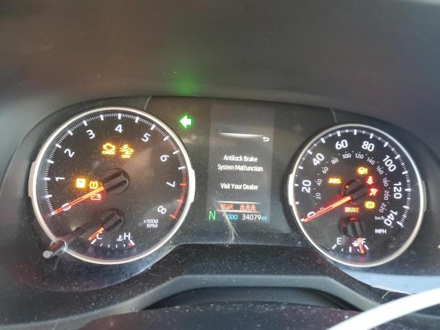 Photo 9 from auction – 2019 TOYOTA RAV4 LE with VIN JTMH1RFV2KD506660
