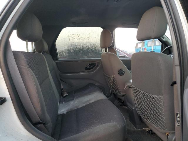 Photo 11 from auction – 2002 FORD ESCAPE XLT with VIN 1FMYU04152KD83317