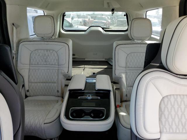 Photo 10 from auction – 2020 LINCOLN NAVIGATOR with VIN 5LMJJ2TT3LEL10338