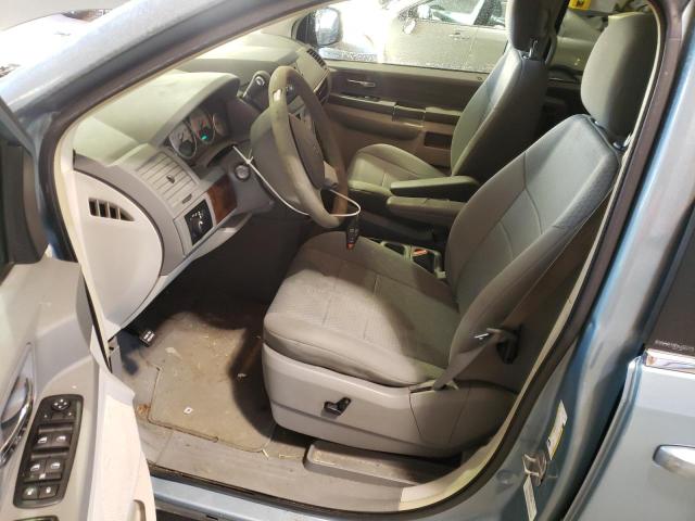 Photo 7 from auction – 2010 CHRYSLER TOWN & COU with VIN 2A4RR2D11AR400419