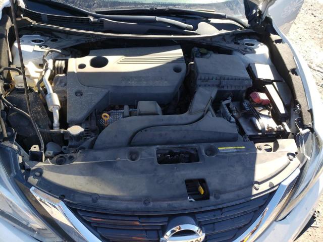 Photo 11 from auction – 2017 NISSAN ALTIMA 2.5 with VIN 1N4AL3AP1HC155262