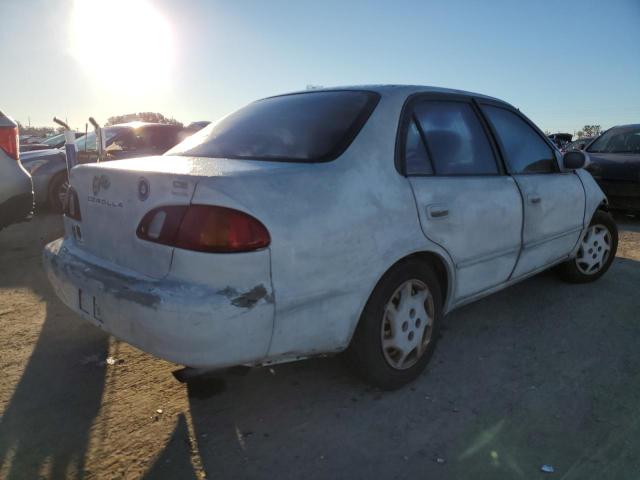 Photo 3 from auction – 2000 TOYOTA COROLLA VE with VIN 1NXBR12E1YZ332056