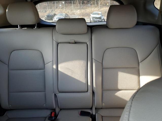 Photo 10 from auction – 2017 HYUNDAI TUCSON LIM with VIN KM8J3CA28HU299525