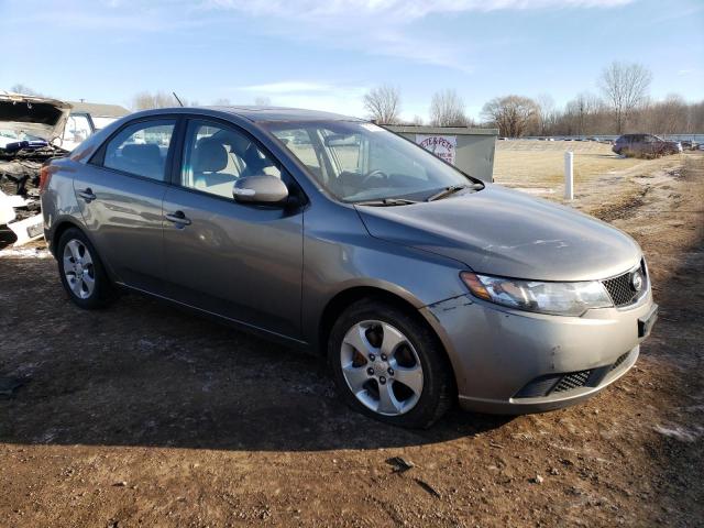 Zdjęcie 4 z aukcji – 2010 KIA FORTE EX z VIN KNAFU4A25A5058435