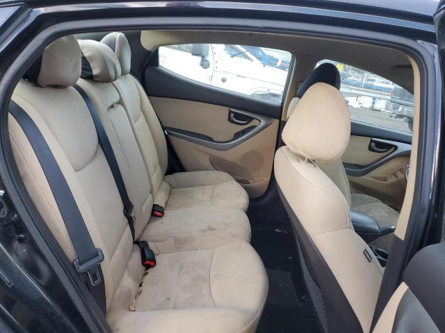 Photo 10 from auction – 2012 HYUNDAI ELANTRA GL with VIN 5NPDH4AE2CH109241
