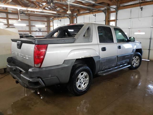 Photo 3 from auction – 2005 CHEVROLET AVALANCHE with VIN 3GNEC12T25G209745
