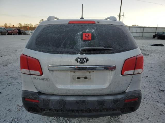 Photo 6 from auction – 2013 KIA SORENTO LX with VIN 5XYKT4A23DG319044