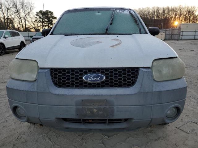 Photo 5 from auction – 2005 FORD ESCAPE XLT with VIN 1FMYU93145KA28004