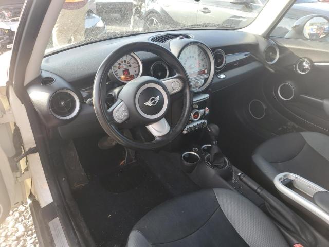 Photo 8 from auction – 2009 MINI COOPER with VIN WMWMF33529TW77987