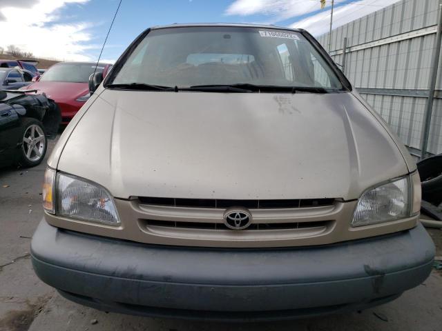 Photo 5 from auction – 2000 TOYOTA SIENNA CE with VIN 4T3ZF19C7YU273047