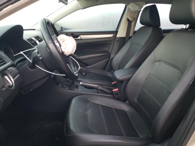 Photo 7 from auction – 2015 VOLKSWAGEN PASSAT S with VIN 1VWAT7A31FC071032