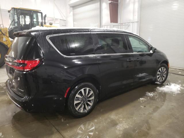 Photo 3 from auction – 2022 CHRYSLER PACIFICA H with VIN 2C4RC1L7XNR129972