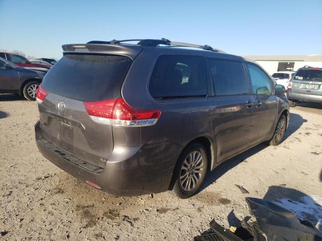 Photo 3 from auction – 2012 TOYOTA SIENNA XLE with VIN 5TDYK3DC7CS188388