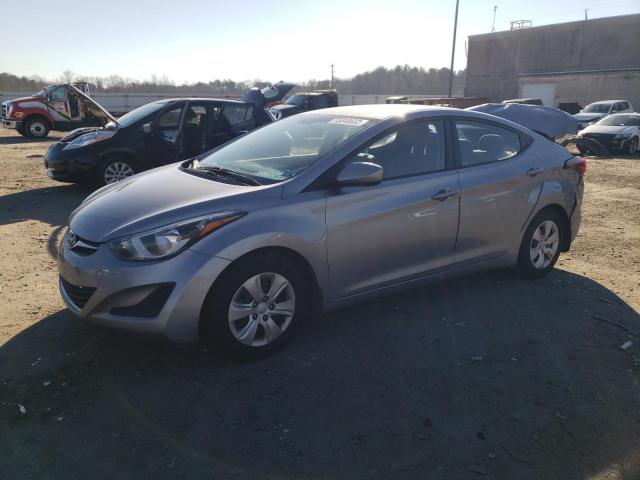 HYUNDAI ELANTRA SE 2016 with VIN 5NPDH4AE5GH682785 - Photo from auction