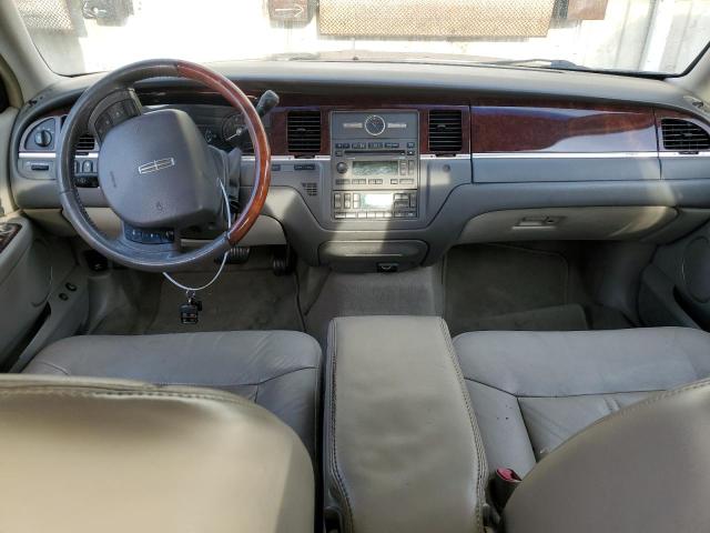 Photo 8 from auction – 2009 LINCOLN TOWN CAR S with VIN 2LNHM82V69X601289