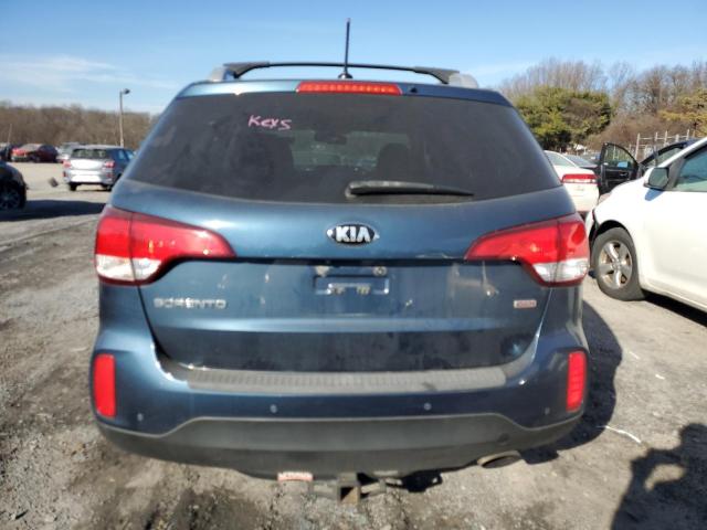 Photo 6 from auction – 2015 KIA SORENTO LX with VIN 5XYKTDA73FG590992