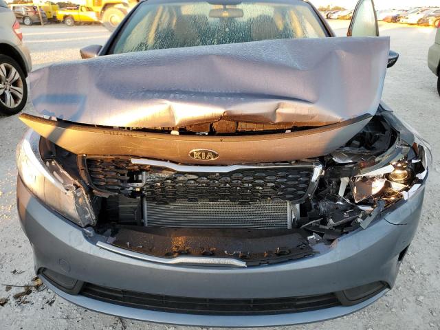 Photo 11 from auction – 2017 KIA FORTE LX with VIN 3KPFL4A78HE115405