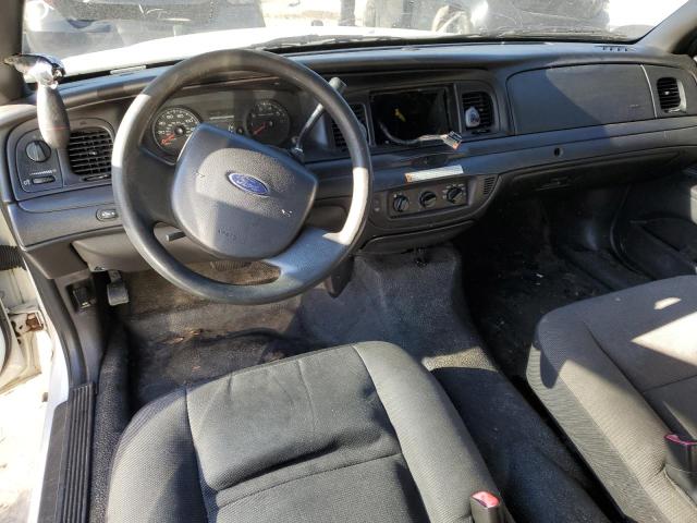 Photo 8 from auction – 2010 FORD CROWN VICT with VIN 2FABP7BV8AX121020