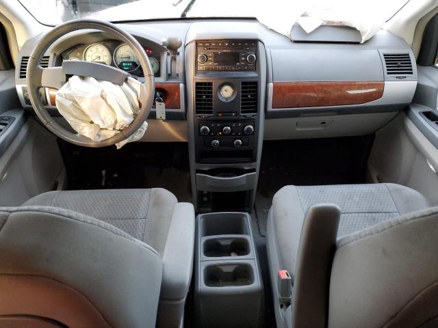 Photo 8 from auction – 2008 CHRYSLER TOWN & COU with VIN 2A8HR54P58R682087