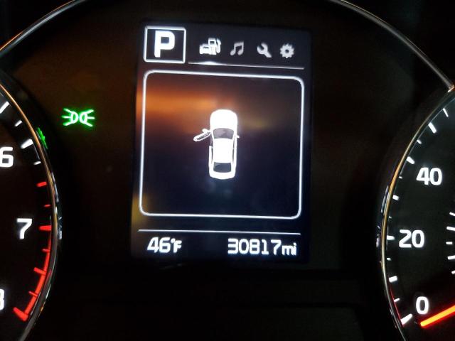 صورة رقم 9 من المزاد - 2017 KIA FORTE LX مع VIN 3KPFL4A78HE115405