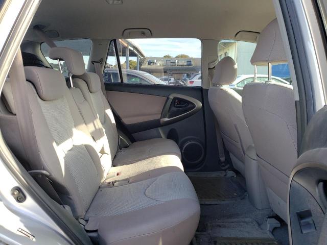 Photo 10 from auction – 2006 TOYOTA RAV4 with VIN JTMBD33V566020885