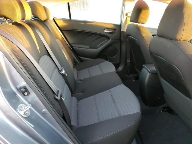صورة رقم 10 من المزاد - 2017 KIA FORTE LX مع VIN 3KPFL4A78HE115405