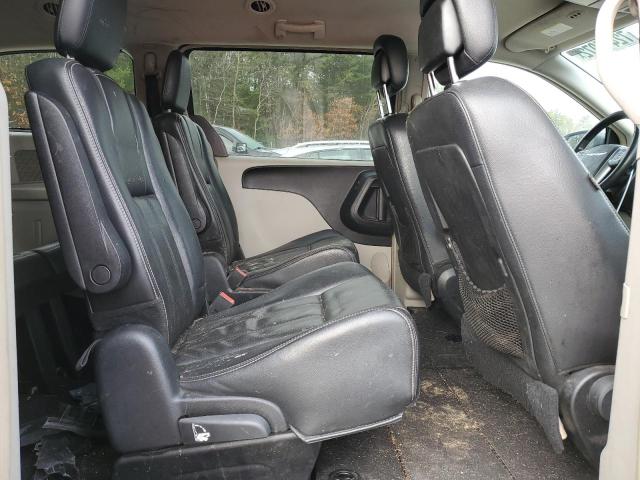 Photo 11 from auction – 2012 CHRYSLER TOWN & COU with VIN 2C4RC1BG7CR313538