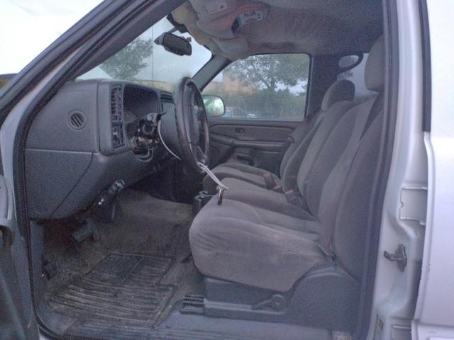 Photo 7 from auction – 2005 CHEVROLET SILVERADO with VIN 2GCEK13T551402717