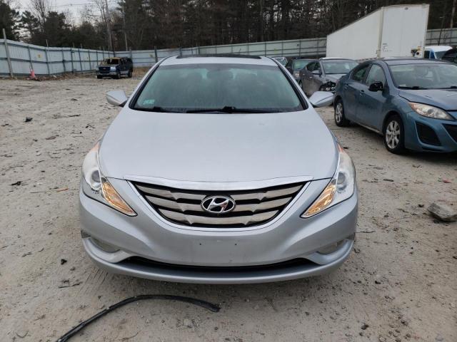 Photo 5 from auction – 2013 HYUNDAI SONATA SE with VIN 5NPEC4AC0DH623415