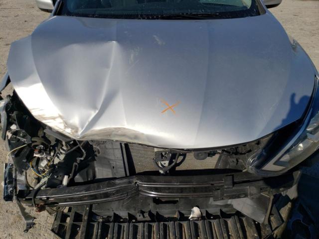 Photo 11 from auction – 2017 NISSAN SENTRA S with VIN 3N1AB7AP8HY221563