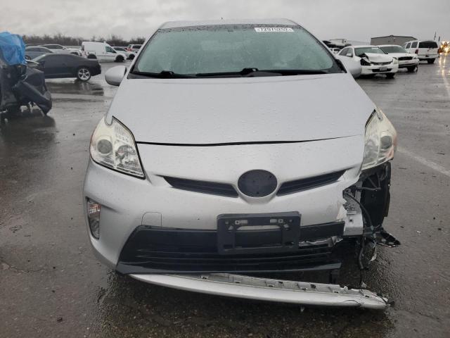 Photo 5 from auction – 2014 TOYOTA PRIUS with VIN JTDKN3DU1E0365772