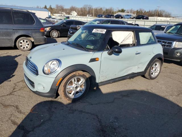 MINI COOPER 2013 with VIN WMWSU3C54DT547084 - Photo from auction