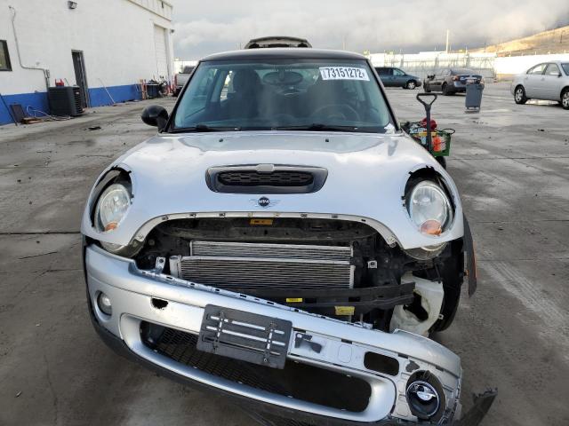 Photo 5 from auction – 2008 MINI COOPER with VIN WMWMF33568TU65799
