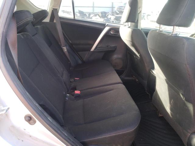 Photo 11 from auction – 2014 TOYOTA RAV4 XLE with VIN JTMRFREV0ED076333