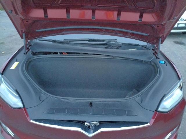 Photo 11 from auction – 2016 TESLA MODEL X with VIN 5YJXCAE49GFS00801